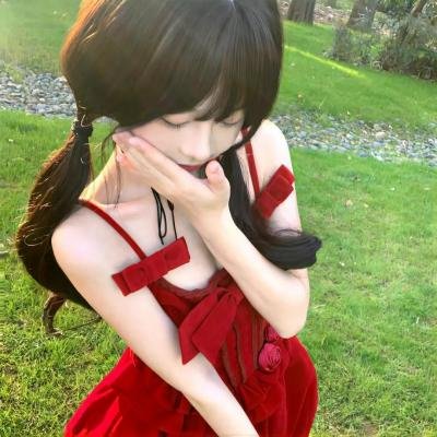 山村姐妹 海报